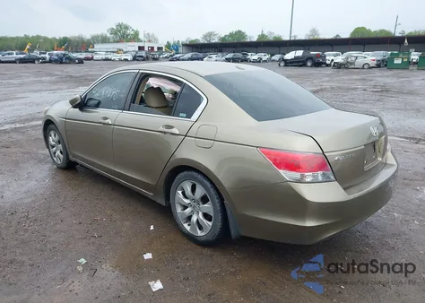 2008 Honda Accord 2.4 Ex-L z USA, uszkodzony, nr VIN 1HGCP26828A013809